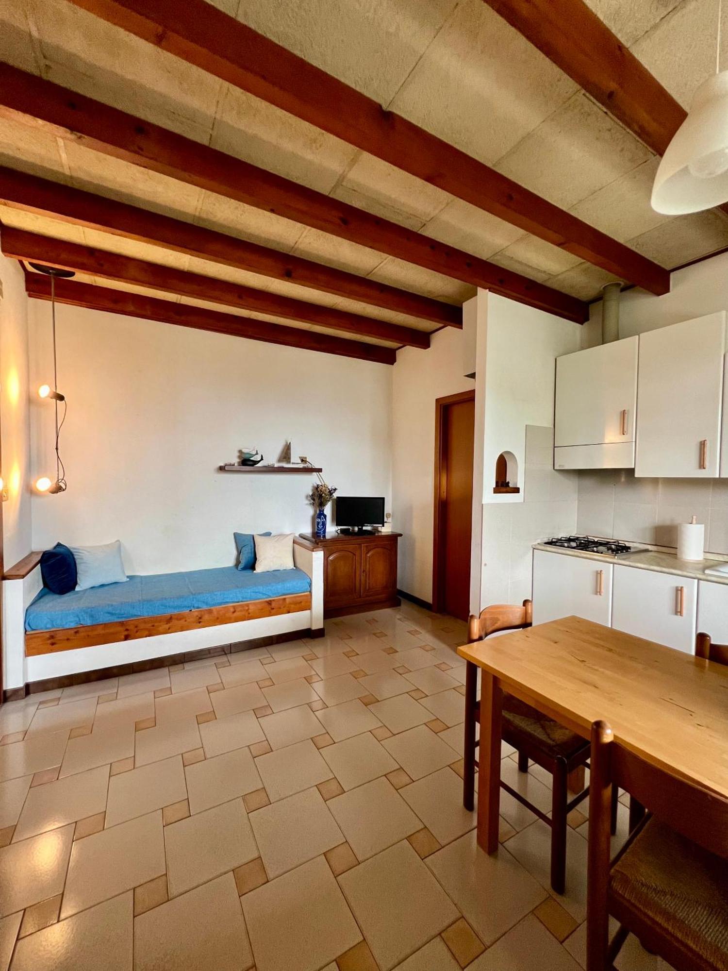 Con Accesso Privato Savona